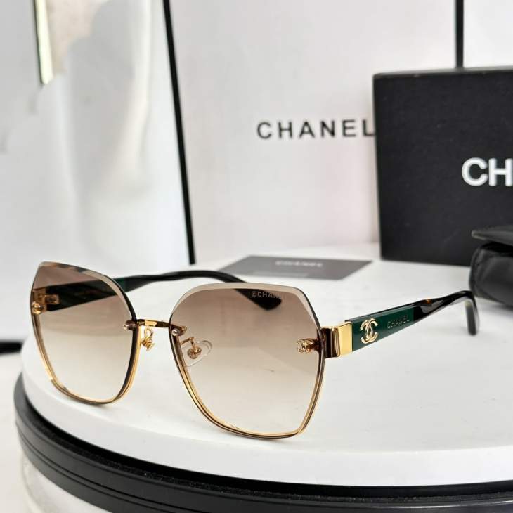 Picture of Chanel Sunglasses _SKUfw77620301fw